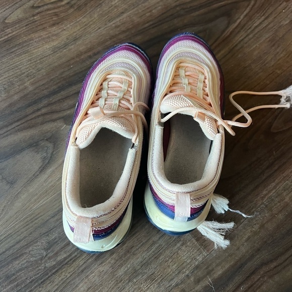 Nike Air Max - Picture 11 of 11